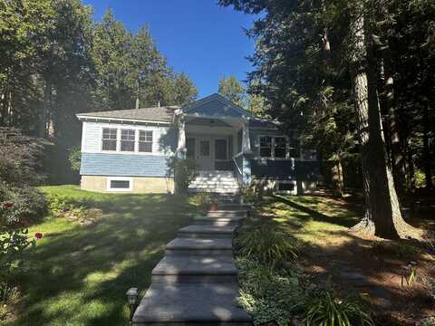 47 Millstone Drive, Liberty, ME 04949
