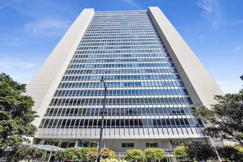 500 W Superior Street, Chicago, IL 60654