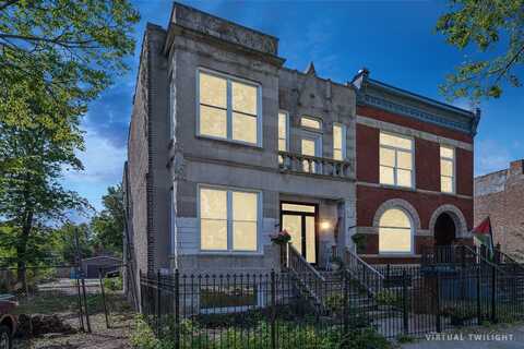3217 W Fulton Boulevard, Chicago, IL 60624