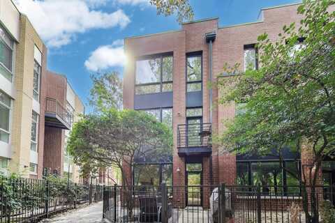 2832 N Riverwalk Drive, Chicago, IL 60618