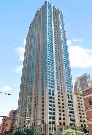 33 W ONTARIO Street, Chicago, IL 60654