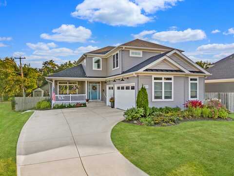 333 W Potomac Avenue, Lombard, IL 60148