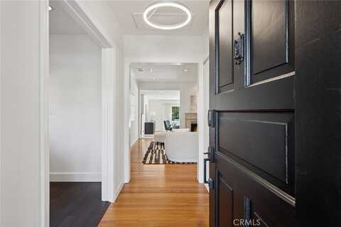13530 Morrison, Sherman Oaks, CA 91423