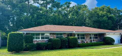6812 CABALLERO Drive, Jacksonville, FL 32217