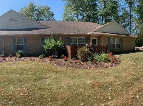 154 Bentley Drive, Elyria, OH 44035