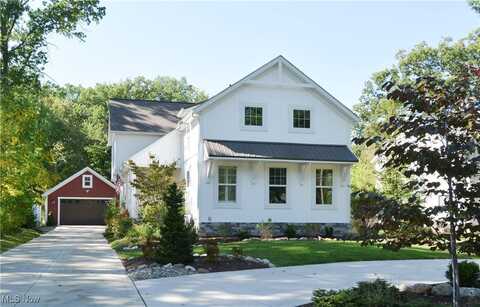 526 Vineland Road, Bay Village, OH 44140