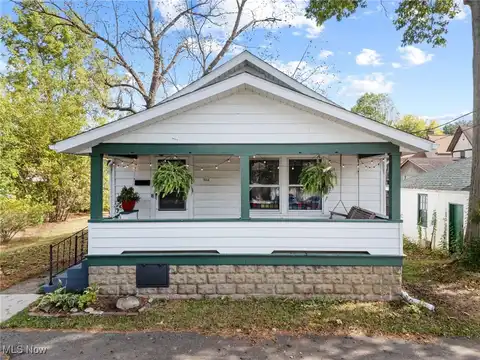 324 Snyder Place SW, Massillon, OH 44647