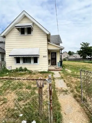 3273 W 50th Street, Cleveland, OH 44102