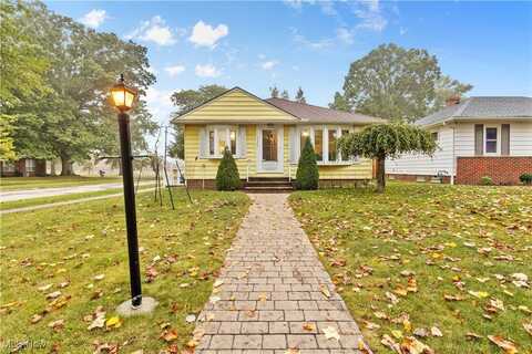 11770 Barrington Boulevard, Parma Heights, OH 44130