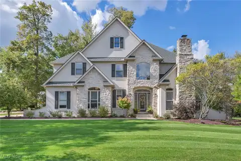 6410 Highland Green Drive, Medina, OH 44256