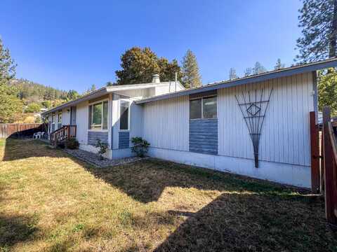 732 MAPLE ST, COLVILLE, WA 99114