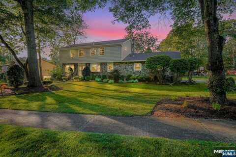 20 Knight Road, Wayne, NJ 07470