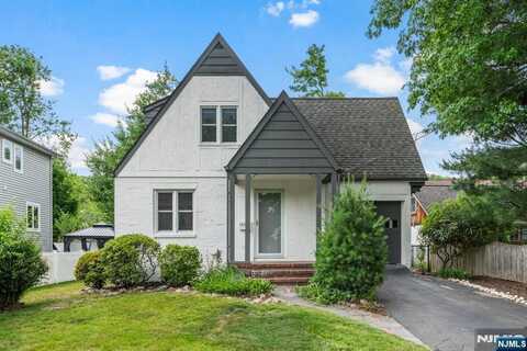 181 5th Street, Cresskill, NJ 07626