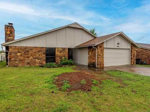 208 NE Spruce Avenue, Bartlesville, OK 74006