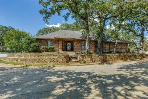 413 Timber Bay Court, Azle, TX 76020