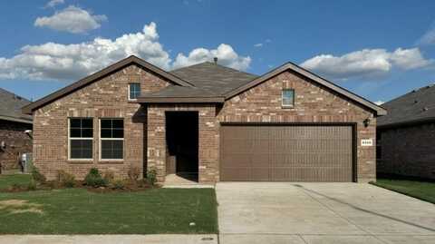 8500 HOLLYMEAD Lane, Fort Worth, TX 76131