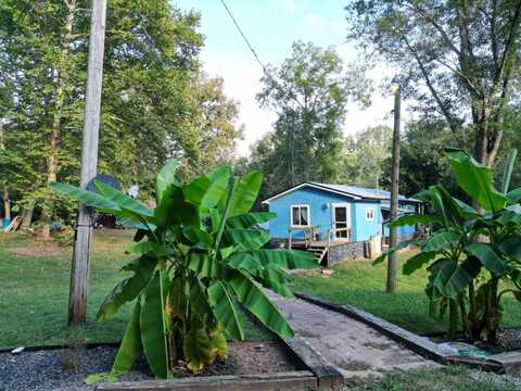 597 Exline Camp Road, Elizabeth, WV 26143