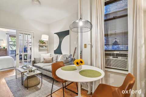 228 West 16th Street, New York, NY 10011