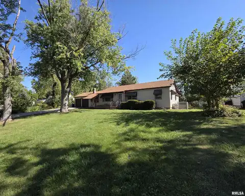 1712 N Stevens Avenue, Decatur, IL 62526