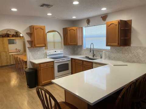 1409 Richard Ln, Lake Worth, FL 33460