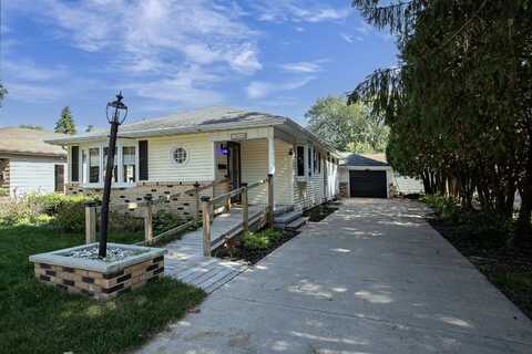 1404 N CHARLOTTE Street, APPLETON, WI 54911