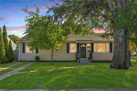 1312 River Oaks Drive, Norfolk, VA 23502