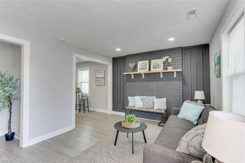 201 Air Station Drive, Virginia Beach, VA 23454