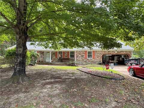 11 Dorothy Drive, Poquoson, VA 23662