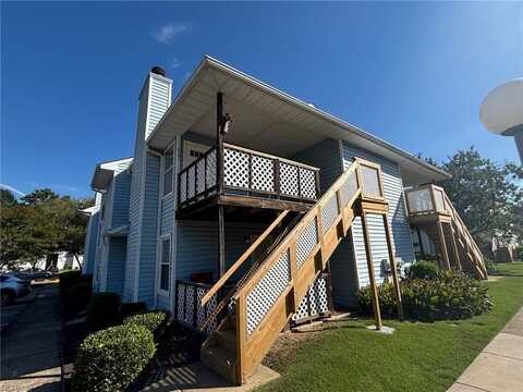 4151 Thalia Station Circle, Virginia Beach, VA 23452