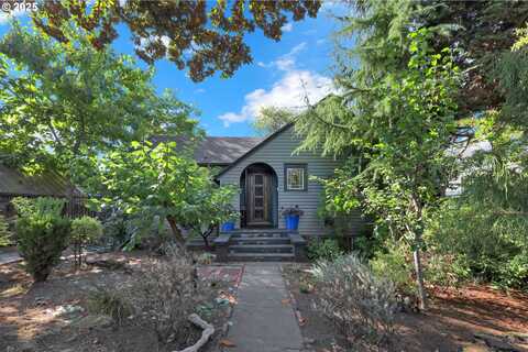 1026 W 5TH AVE, Eugene, OR 97402