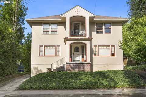 2223 NE 9TH AVE, Portland, OR 97212