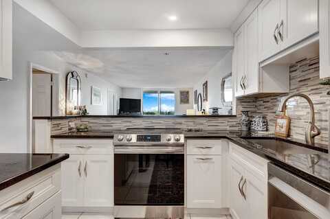 5500 NW 2nd Avenue, Boca Raton, FL 33487