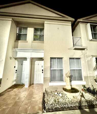 9189 Fontainebleau Boulevard, Miami, FL 33172