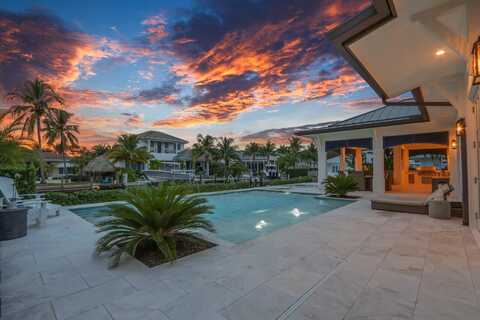934 N Loxahatchee Drive, Jupiter, FL 33458