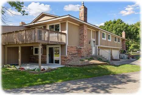 7596 Zinnia Way N, Maple Grove, MN 55311