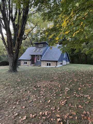 1411 N 200 WEST Road, Princeton, IN 47670