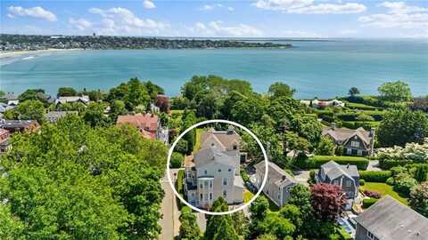 26 Cliff Avenue, Newport, RI 02840