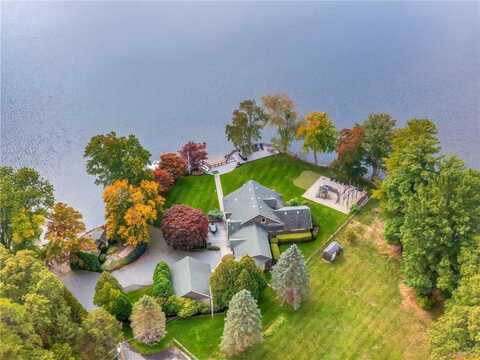 14 Domin Avenue, Smithfield, RI 02917