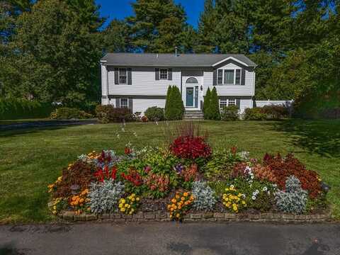 17 Wood Cove Drive, Coventry, RI 02816