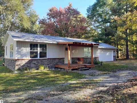 3077 Lakeview, Lincoln, MI 48742