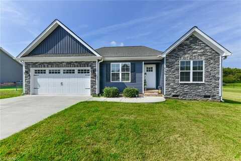 135 Morgans Way, Lexington, NC 27292