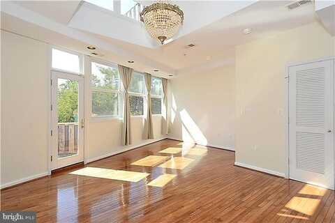 1015 H STREET NE, WASHINGTON, DC 20002