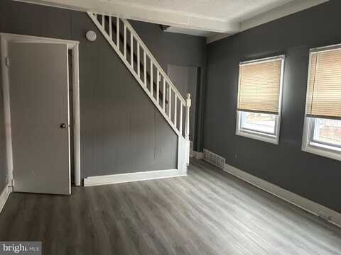 24 W MONROE STREET, MOUNT HOLLY, NJ 08060