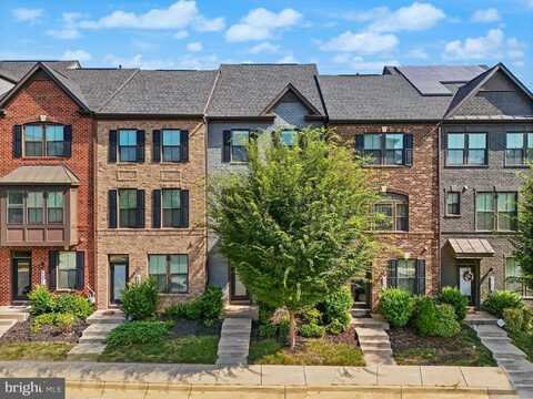 43400 APPLE ORCHARD SQUARE, ASHBURN, VA 20148