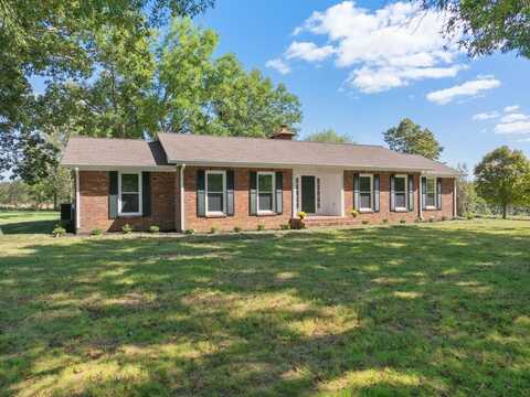 6920 HWY 192, HOLLADAY, TN 38341