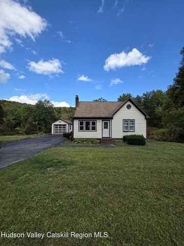 678-686 Route 212, Saugerties, NY 12477