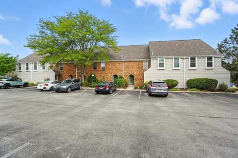 106 E Ticonderoga Drive, Westerville, OH 43081