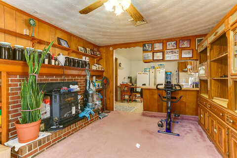 Hollywood, CHESAPEAKE, VA 23320