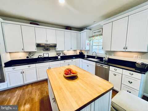 Bunchberry Ridge, STEPHENS CITY, VA 22655