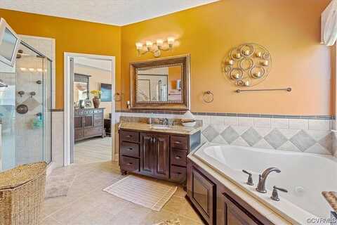 Claybon, CHESTER, VA 23831